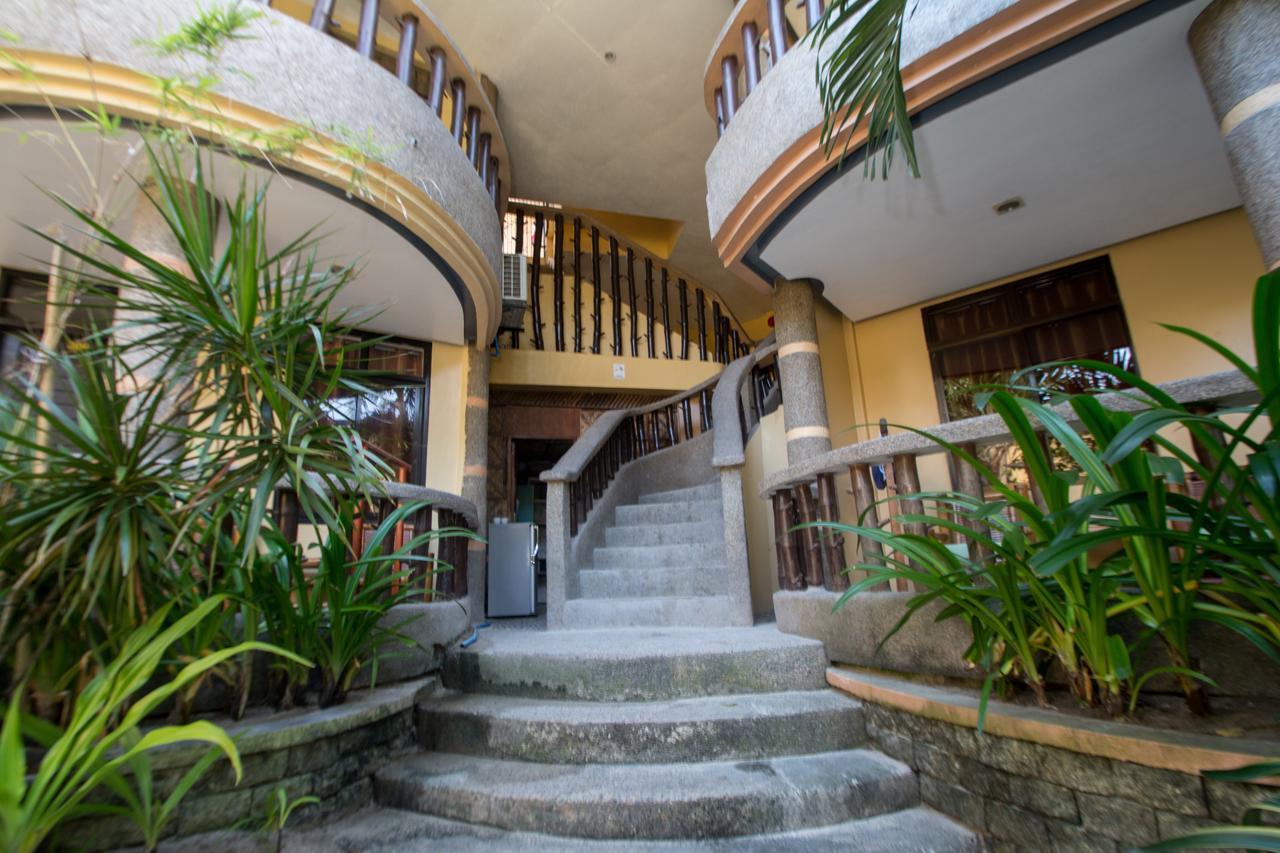 Bamboo Beach Resort & Restaurant Manoc-Manoc Eksteriør billede