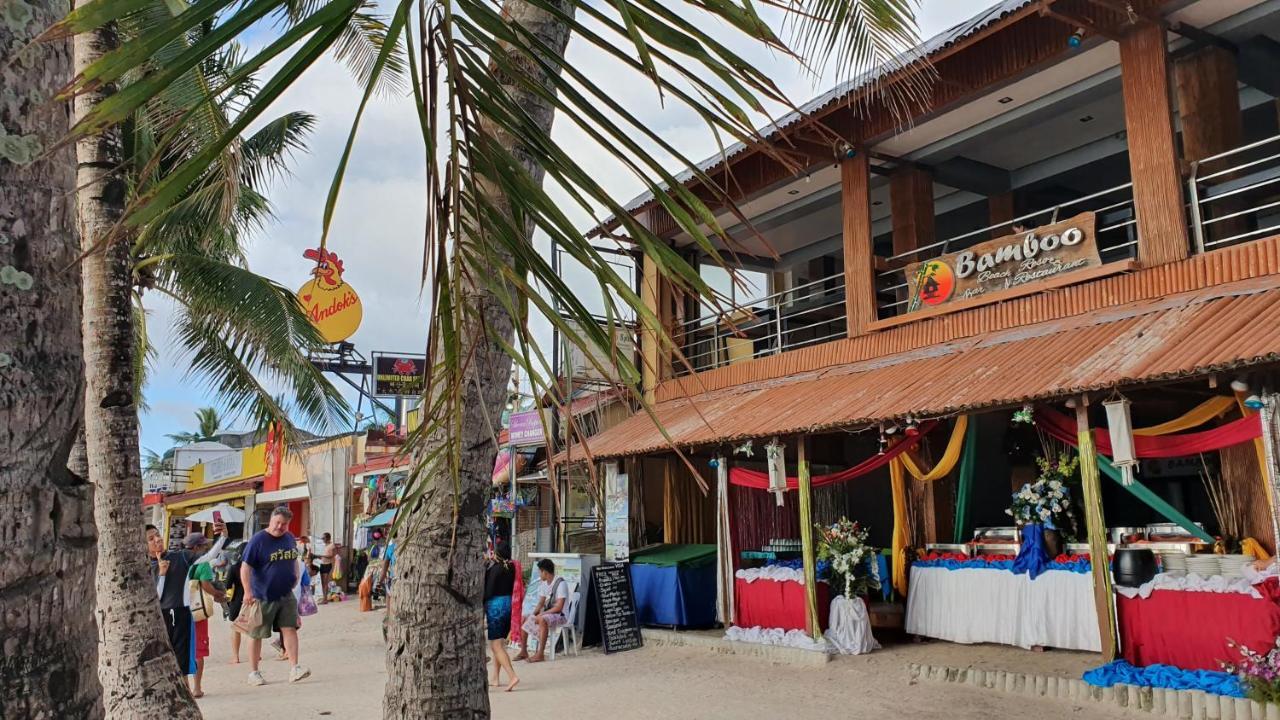 Bamboo Beach Resort & Restaurant Manoc-Manoc Eksteriør billede
